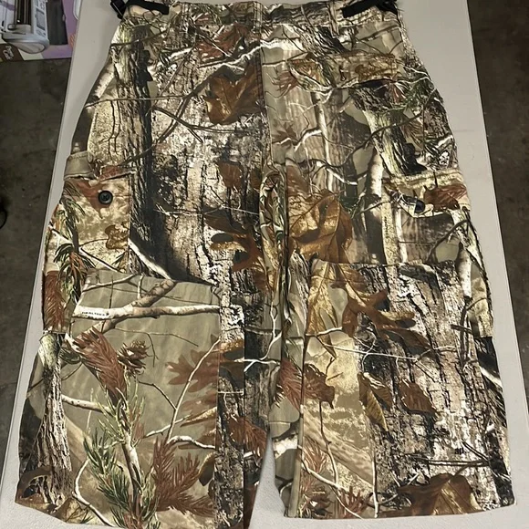 Mens Camo Pants - Picture 3 of 3